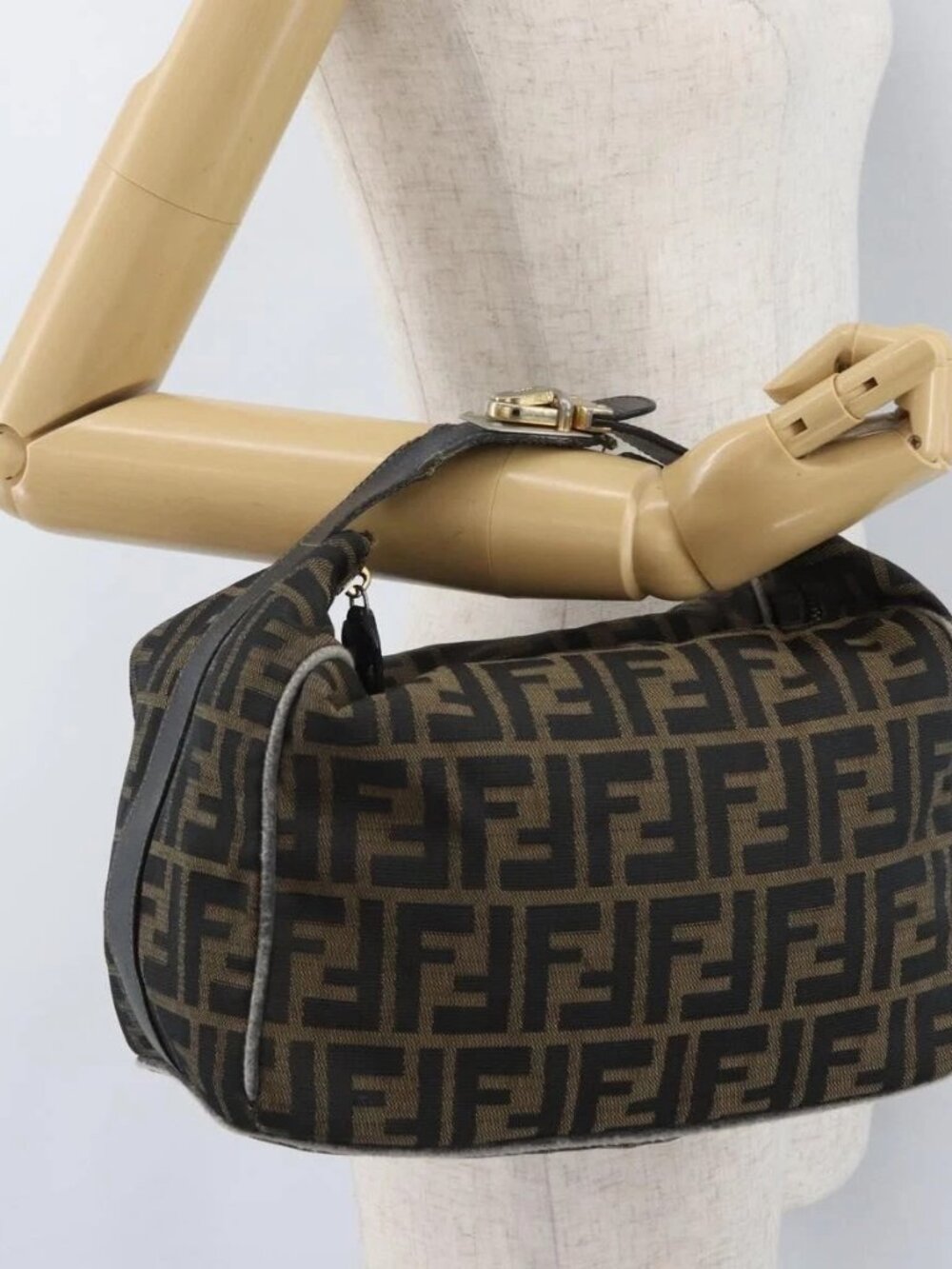 FENDI Zucca Canvas Hand Bag Black Brown Auth 168429